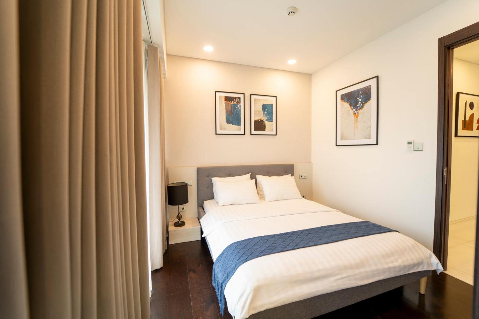 Serenity Saigon Sky Villas - Free One Way Airport Shuttle Хошимин Экстерьер фото